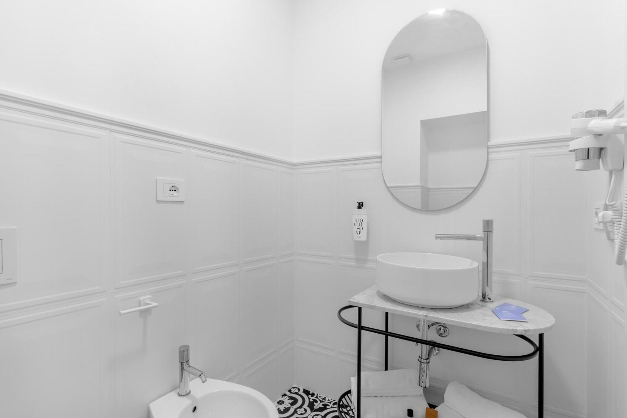 Montello Suites Foresteria Lombarda Mailand Exterior foto